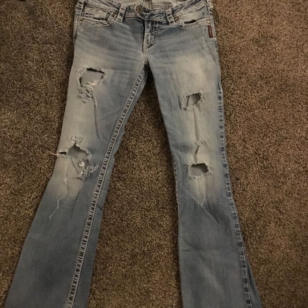 Silver jeans Tuesday boot cut size 31